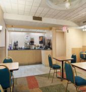 FairBridge Inn Express Williamsville 24/35
