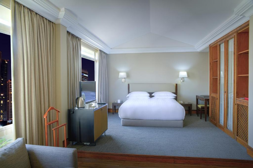 Portemilio Hotel & Resort 12/76