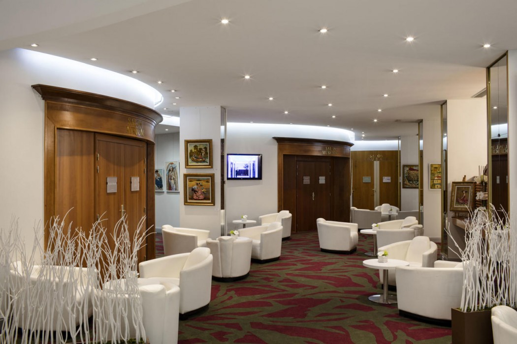 Lobby at Splendid Hotel and Spa, NICE