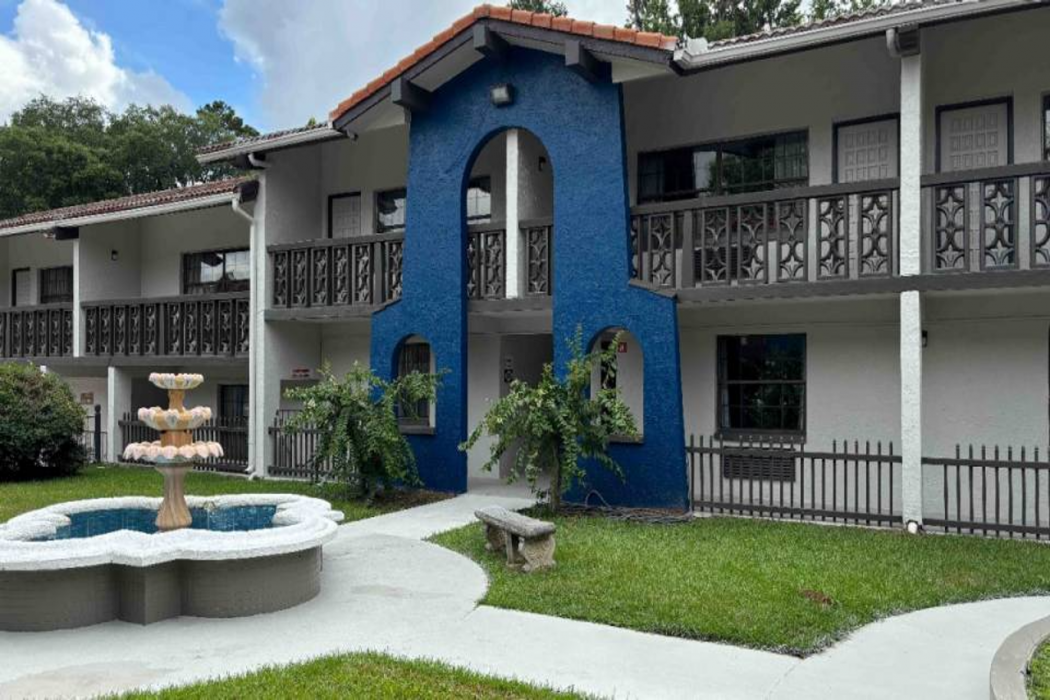 Motel6 Tallahassee, FL – North Monroe image