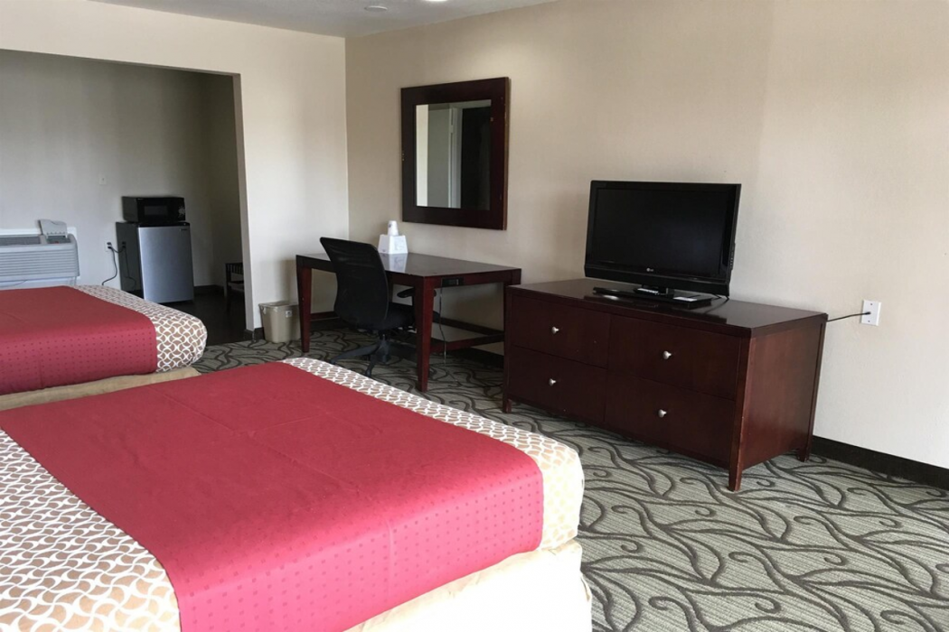 Quality Inn Texarkana Arkansas 8/35
