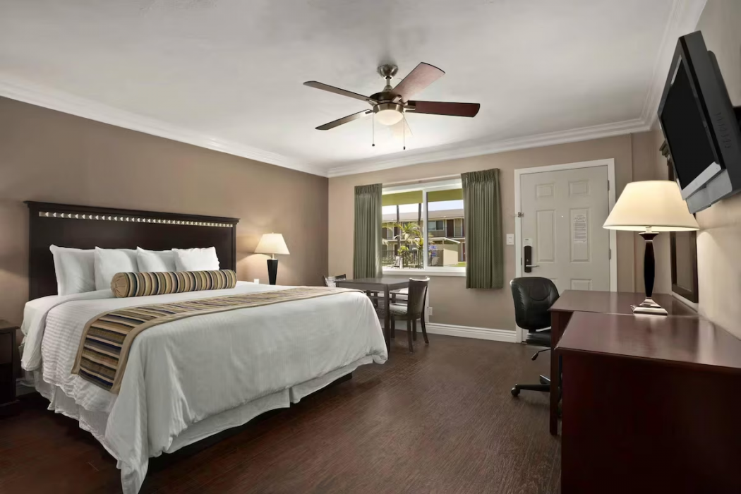 Quality Inn & Suites Santa Maria, CA 9/22