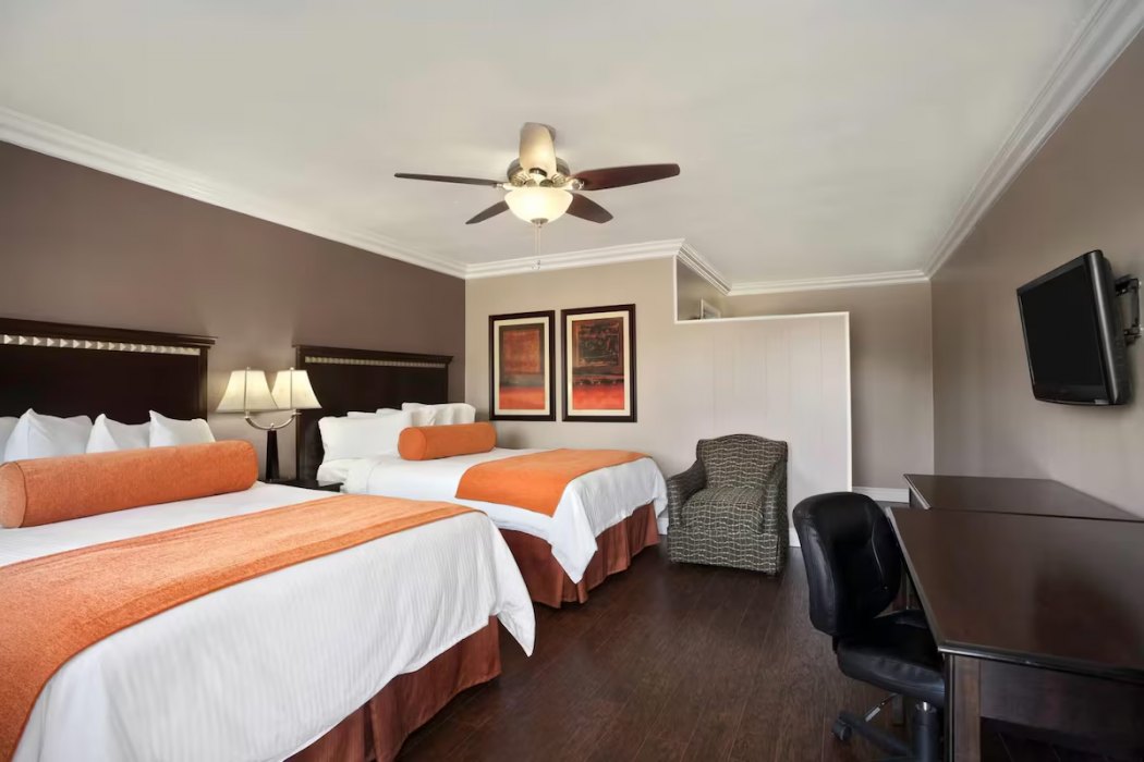 Quality Inn & Suites Santa Maria, CA 10/22