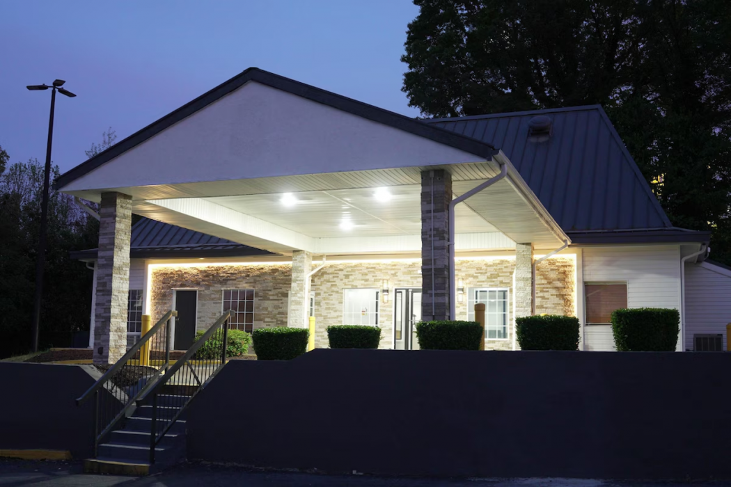 SureStay by Best Western Atlanta Northeast 2/19