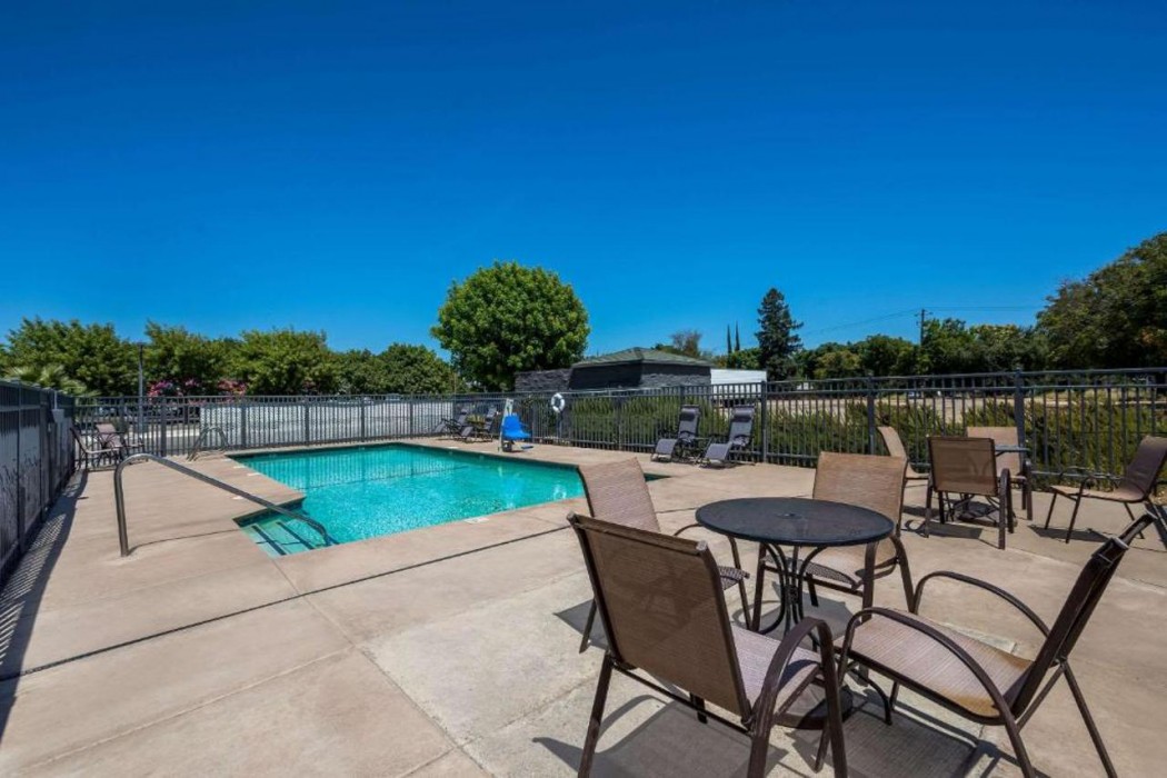 Quality Inn Yuba City/Marysville, CA 13/19