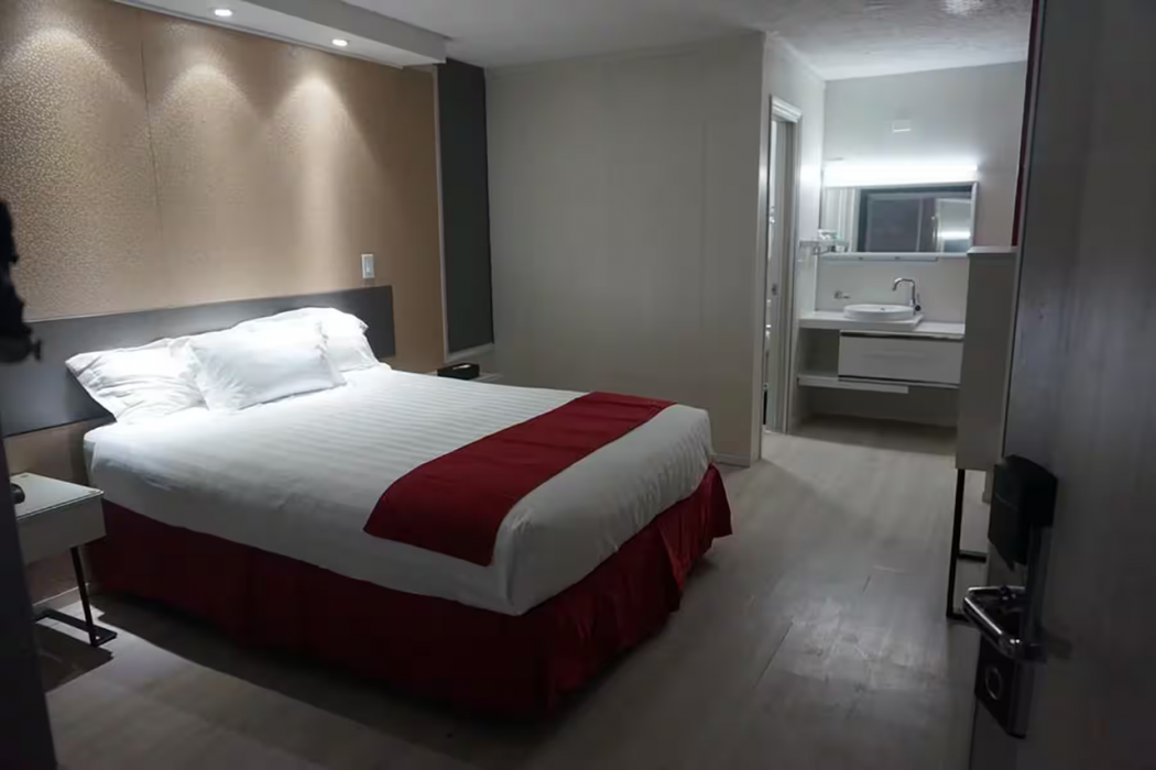 Travelodge by Wyndham Orlando / Heart of International Drive 13/38