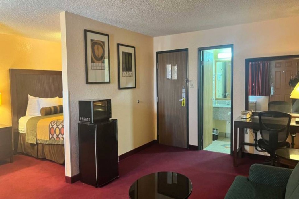 Motel6 Deming, NM 27/39