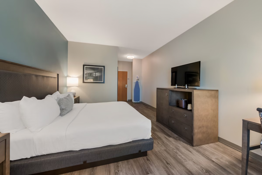 SureStay Plus Hotel by Best Western Highland Poughkeepsie 18/38