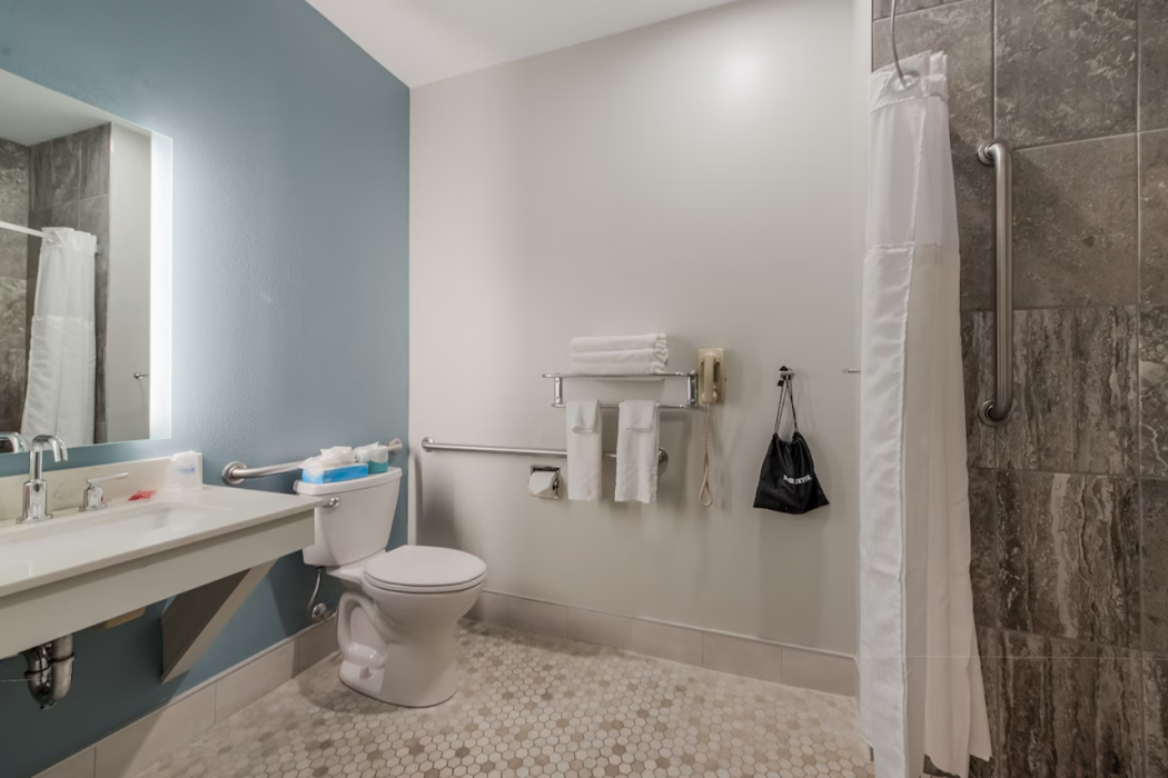SureStay Plus Hotel by Best Western Highland Poughkeepsie 24/38