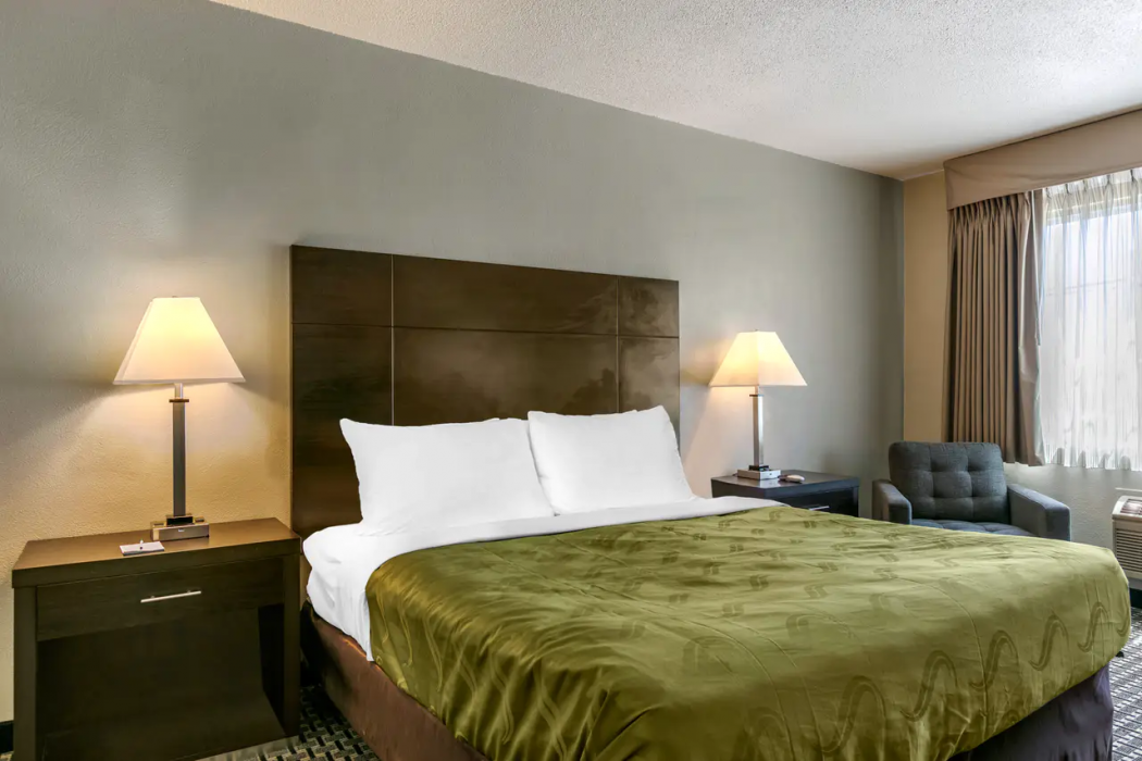 Quality Inn Rawlins I-80 12/34