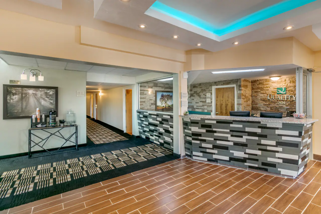 Quality Inn Rawlins I-80 3/34