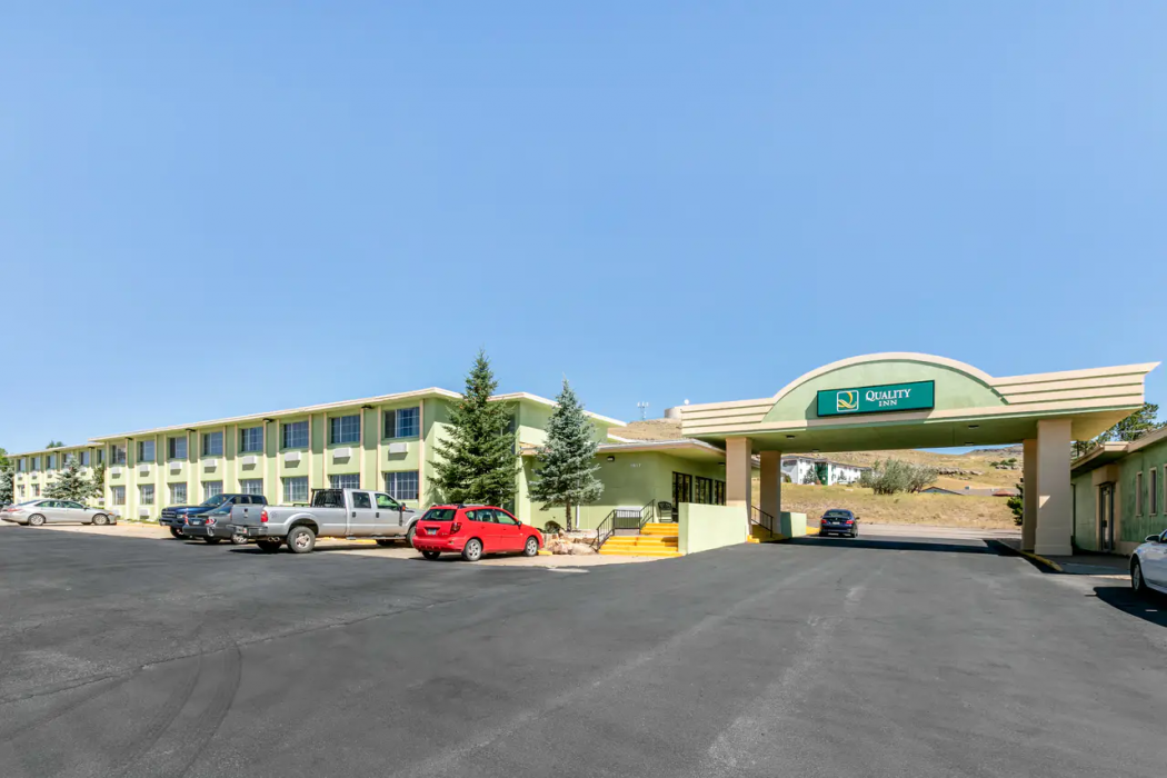 Quality Inn Rawlins I-80 1/34