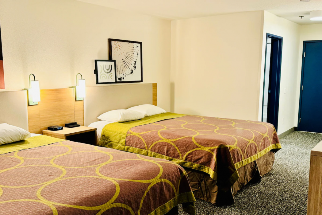 Spark by Hilton Springfield Eugene 18/28