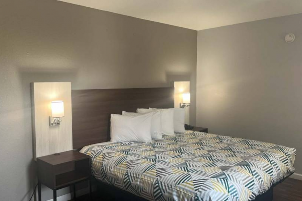 Motel6 Saint George, SC - I-95 6/11
