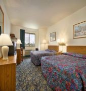 Days Inn by Wyndham Warsaw 7/14