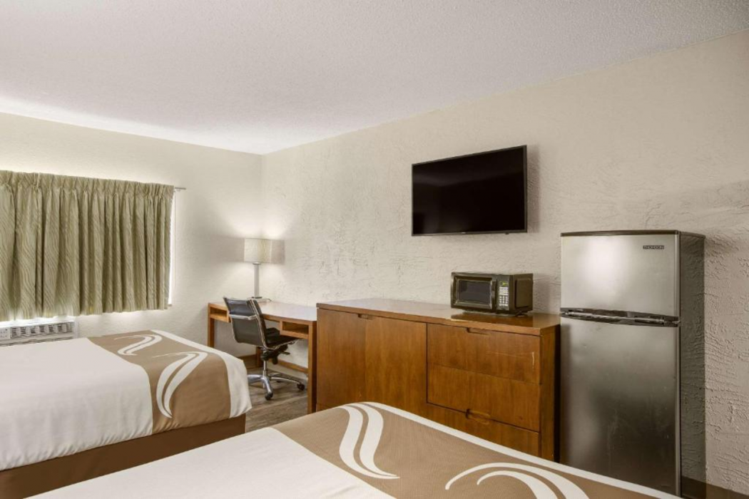 Rodeway Inn & Suites Grand Rapids Southeast 14/39