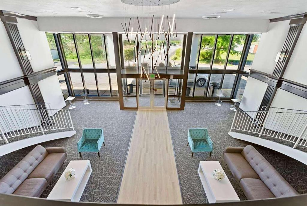 Days Inn By Wyndham Erie 6/39