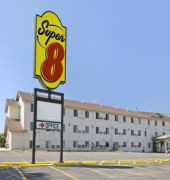 Super 8 By Wyndham Great Falls Mt 1/12