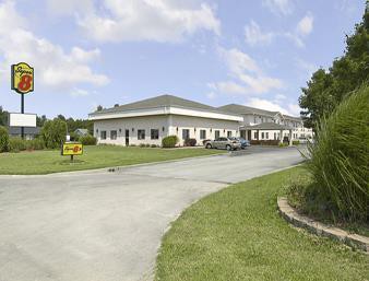 Express Inn Parsons 2/17