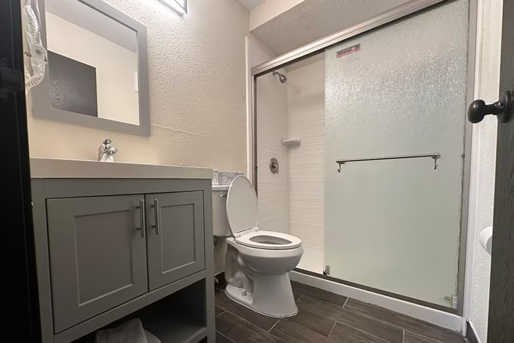 Baymont by Wyndham Bridgeton St Louis 5/8