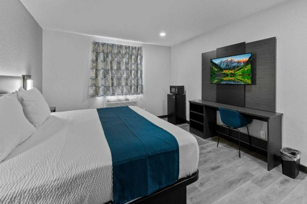 Motel6 Brighton, CO - Denver Northeast 11/22