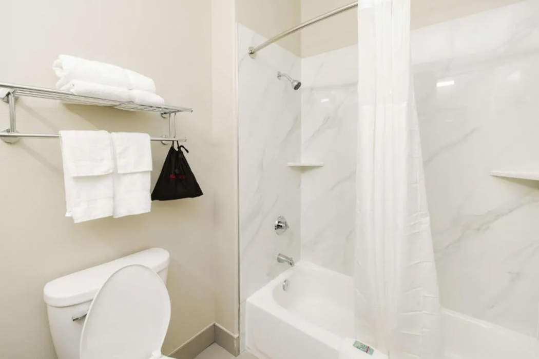SureStay Studio by Best Western Conroe Downtown 11/26