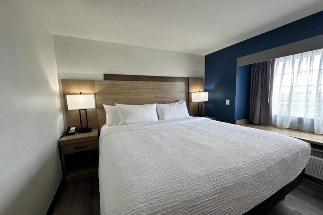 Best Western Red River Lodge Fargo ND 7/19