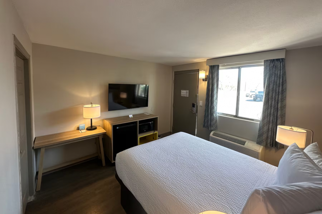 Days Inn by Wyndham Farmington NM 15/59