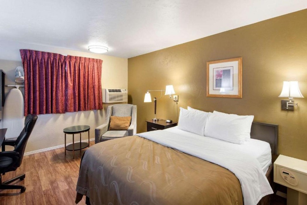 Quality Inn Moses Lake, WA 17/34