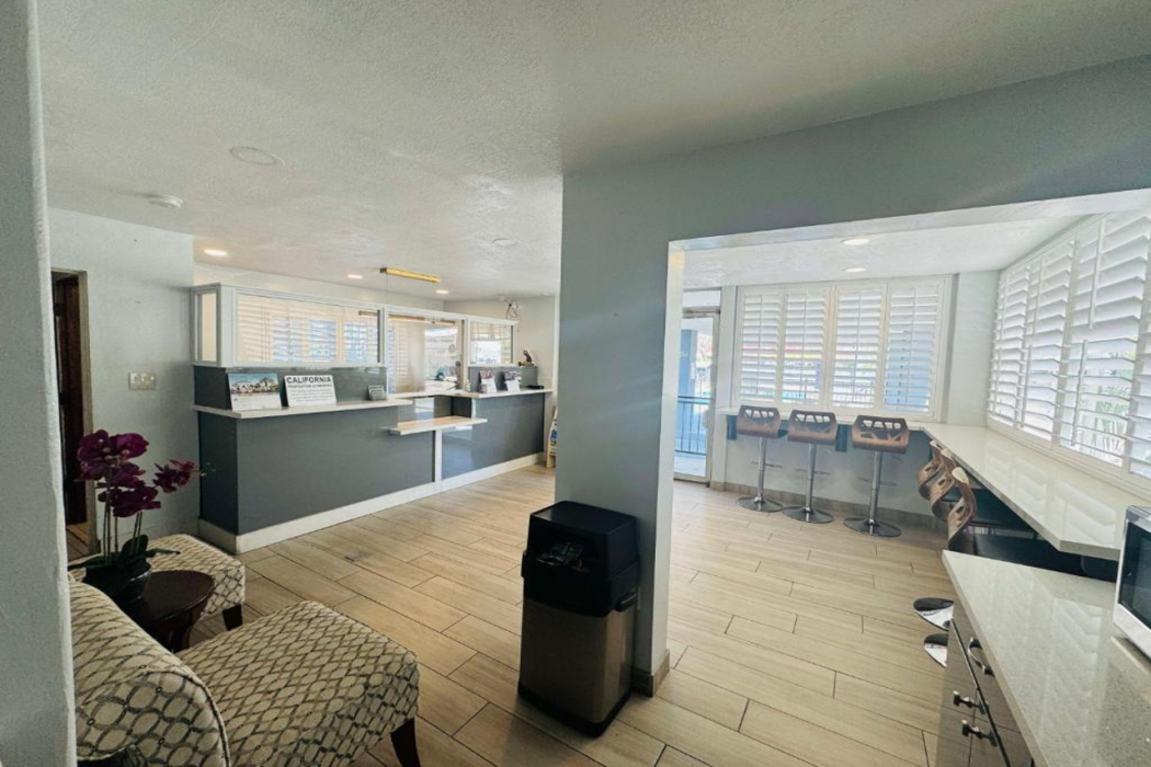 SureStay by Best Western Fresno Central 5/54