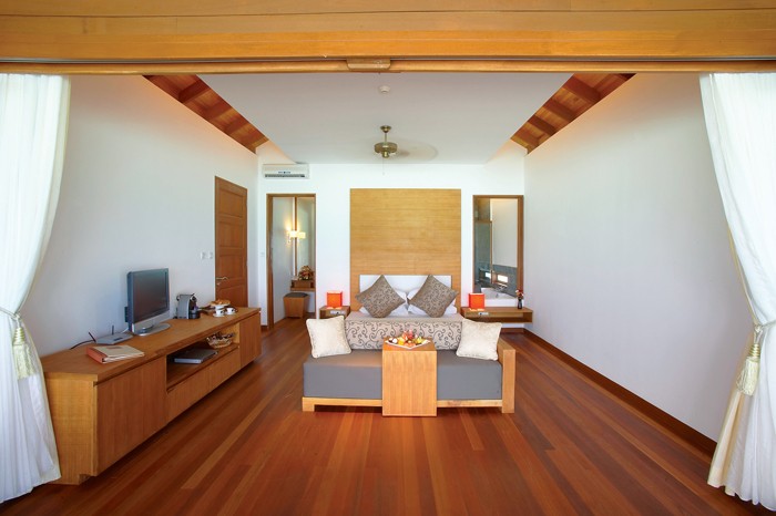 WATER VILLA-Transfer Included (SEAPLANE)