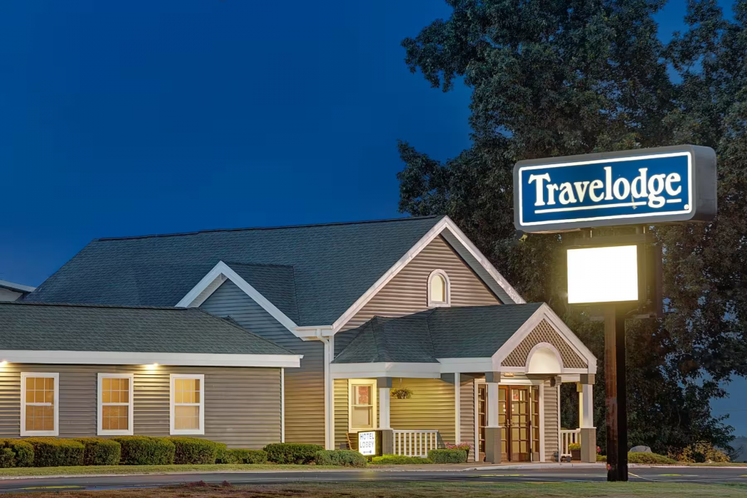 Travelodge by Wyndham Iowa City 1/13