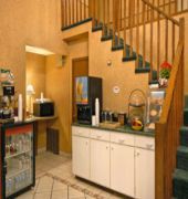 Americas Best Value Inn Camden 7/11
