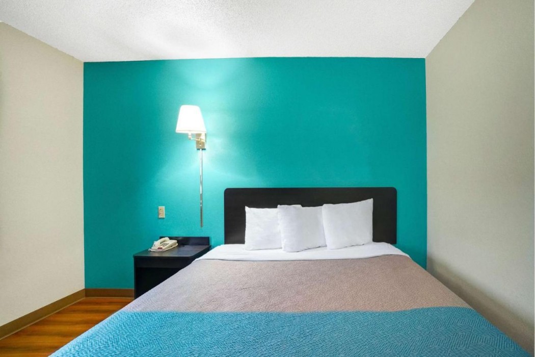 Motel6 Montoursville, PA - Williamsport 11/36