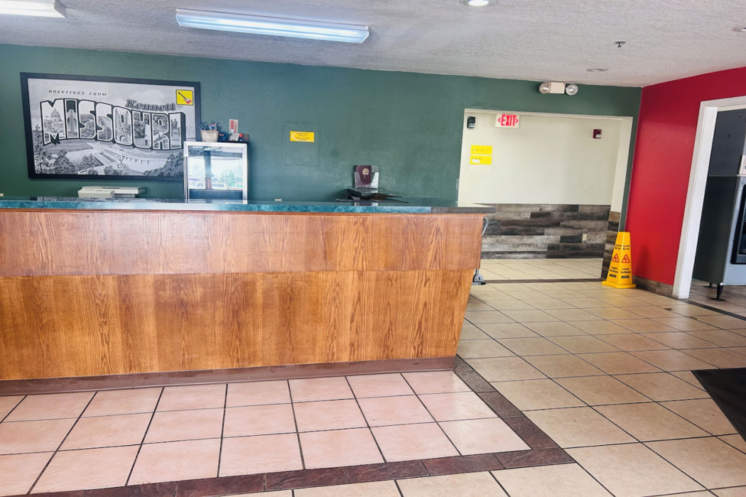 Rockwood Inn Kennett I 55 Near Blytheville 18/20