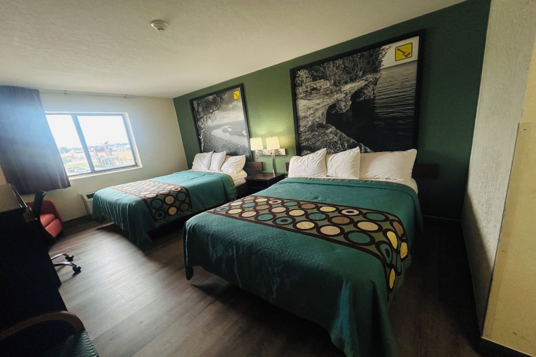 Room at Rockwood Inn Kennett I 55 Near Blytheville, KENNETT - MO
