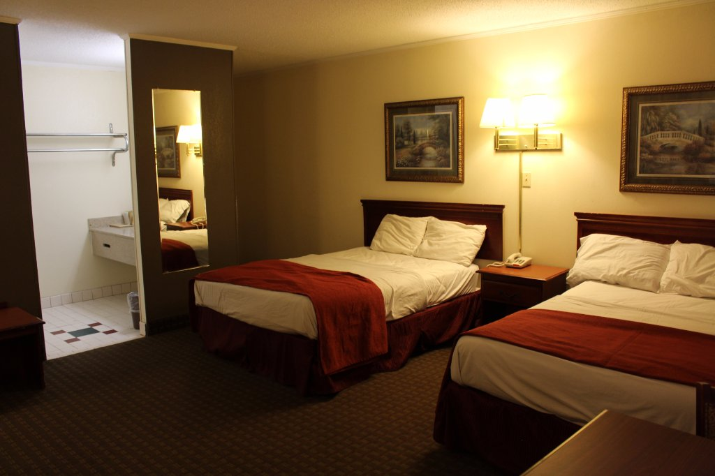 Americas Best Value Inn And Suites Killen Florence detail