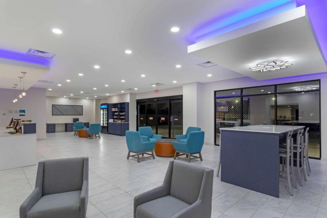 Clarion Pointe Kimball 3/28