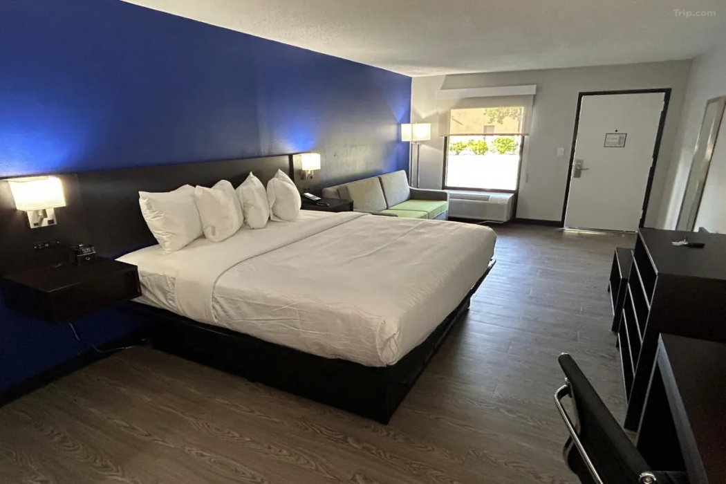 SureStay Studio by Best Western Rowland 8/41
