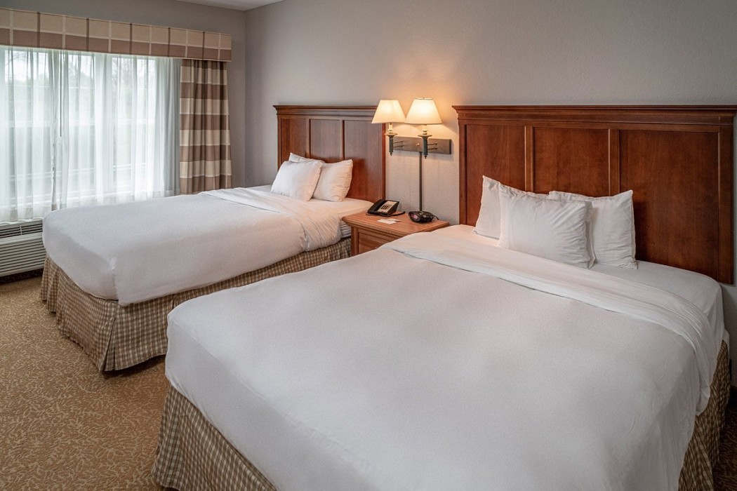 Country Inn & Suites By Radisson, Dunbar - Charleston 9/21