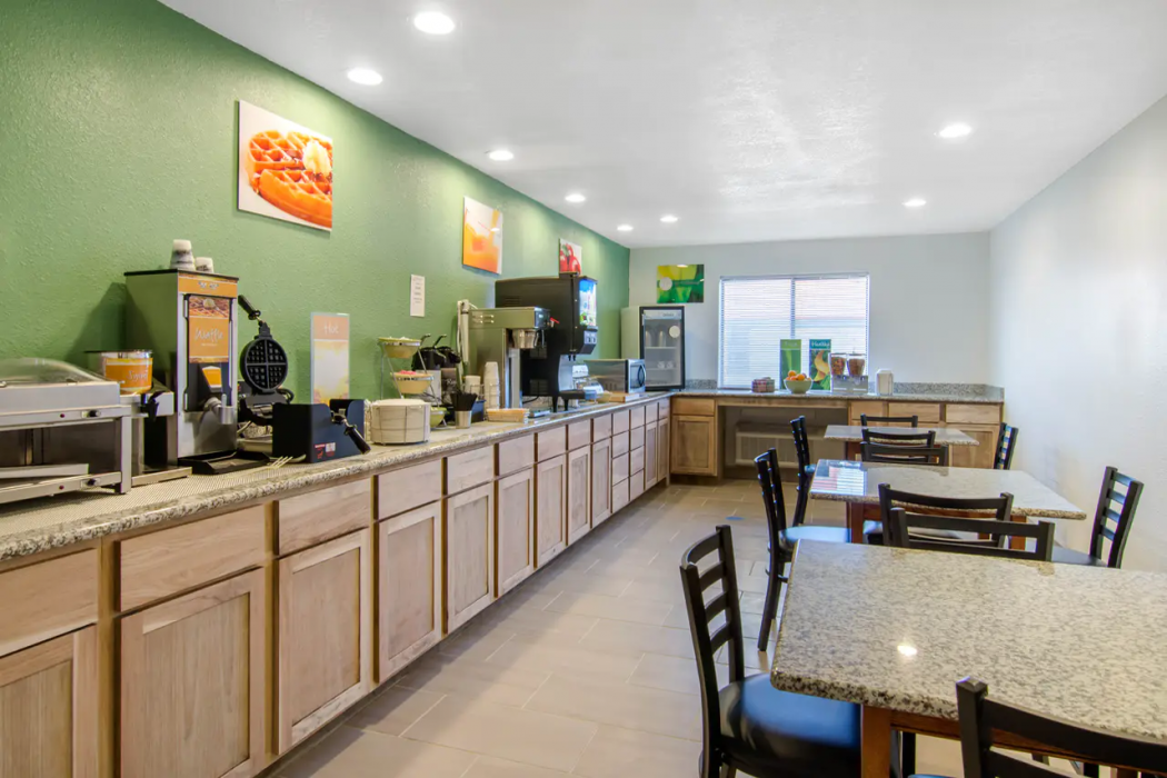 Quality Inn Russell, KS 12/21