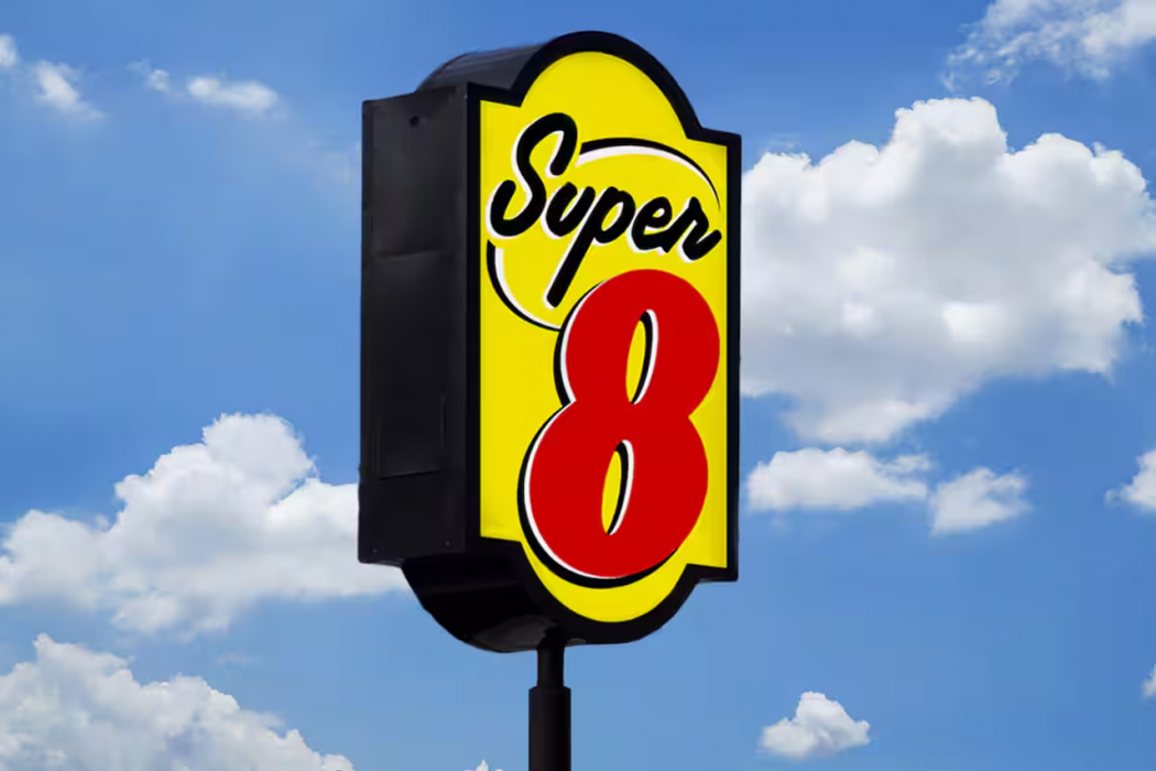 Super 8 by Wyndham Marston 1/41
