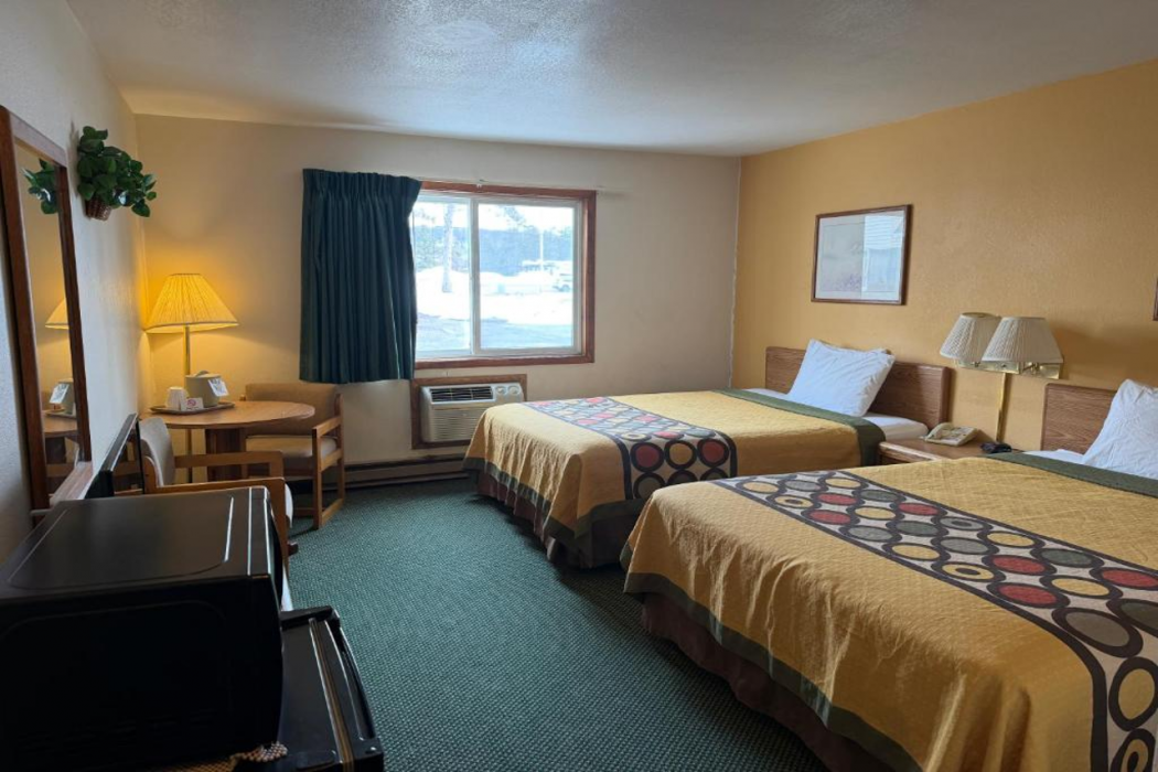 Room at Iron Mountain Inn & Suites MI US 2, IRON MOUNTAIN - MI