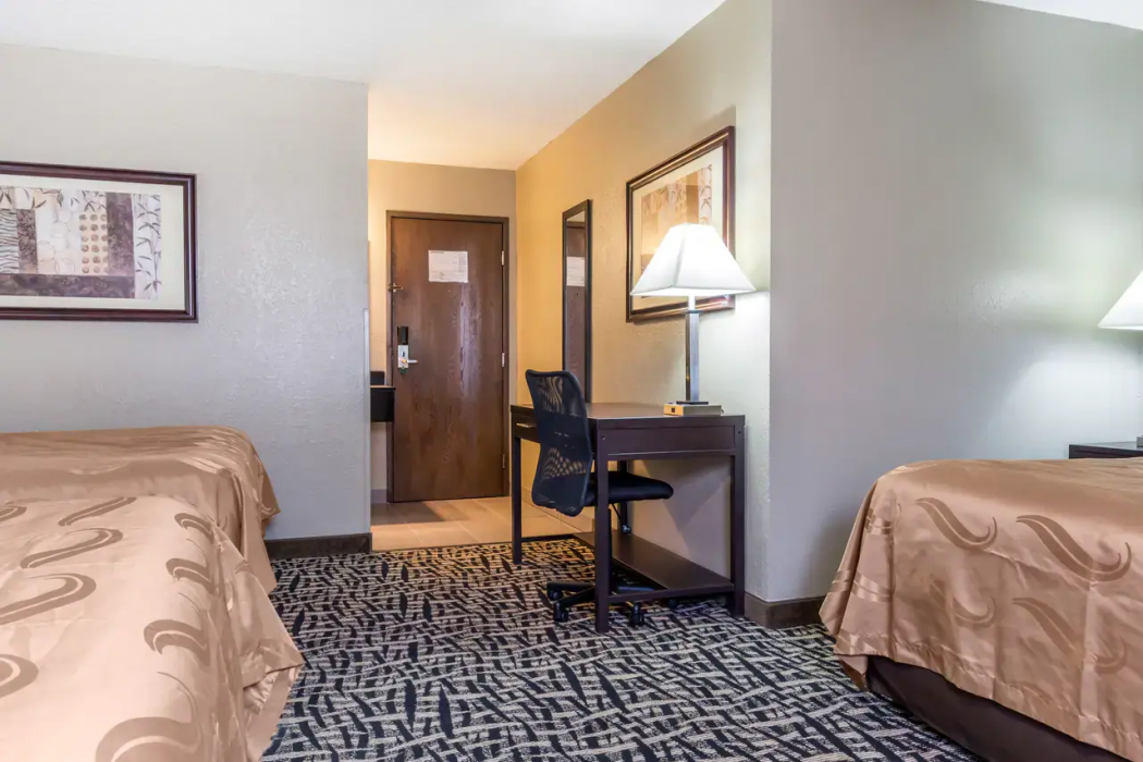 Quality Inn Lamar 11/26
