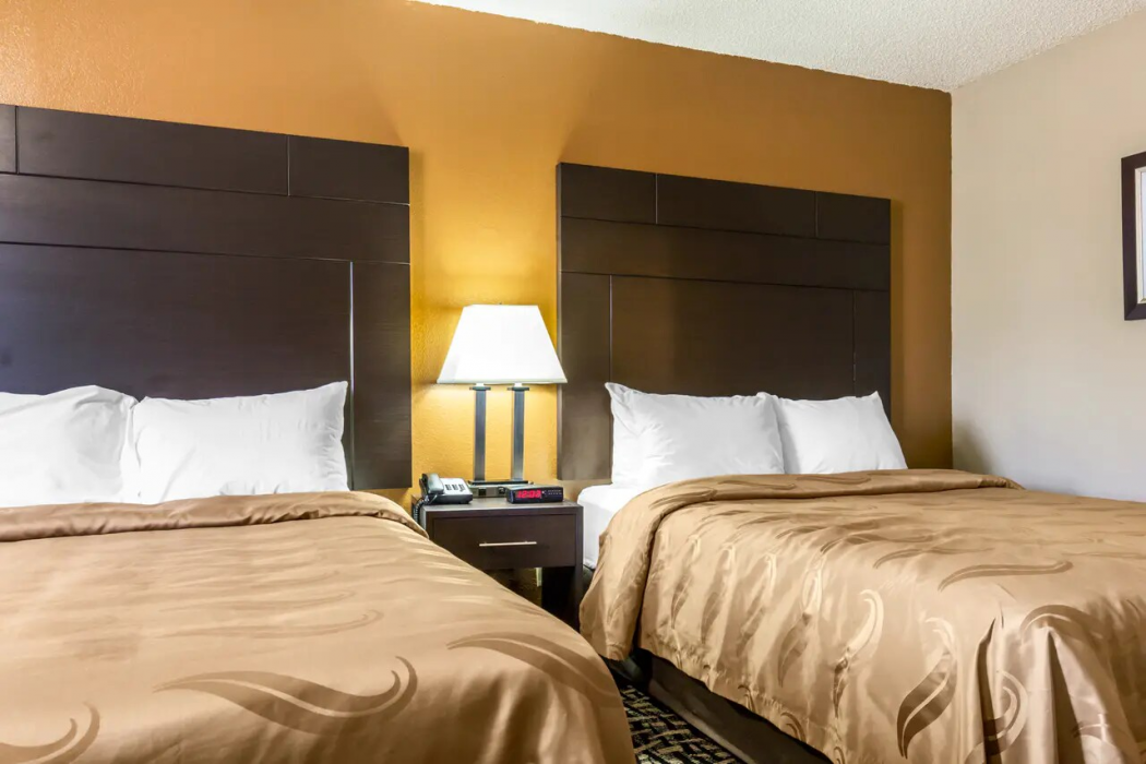 Quality Inn Lamar 9/26