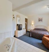 Americas Stay Inn - Leavenworth 13/30