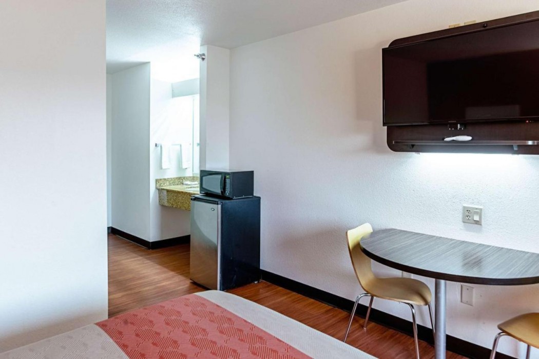 Motel6 Lebanon, IN 11/54