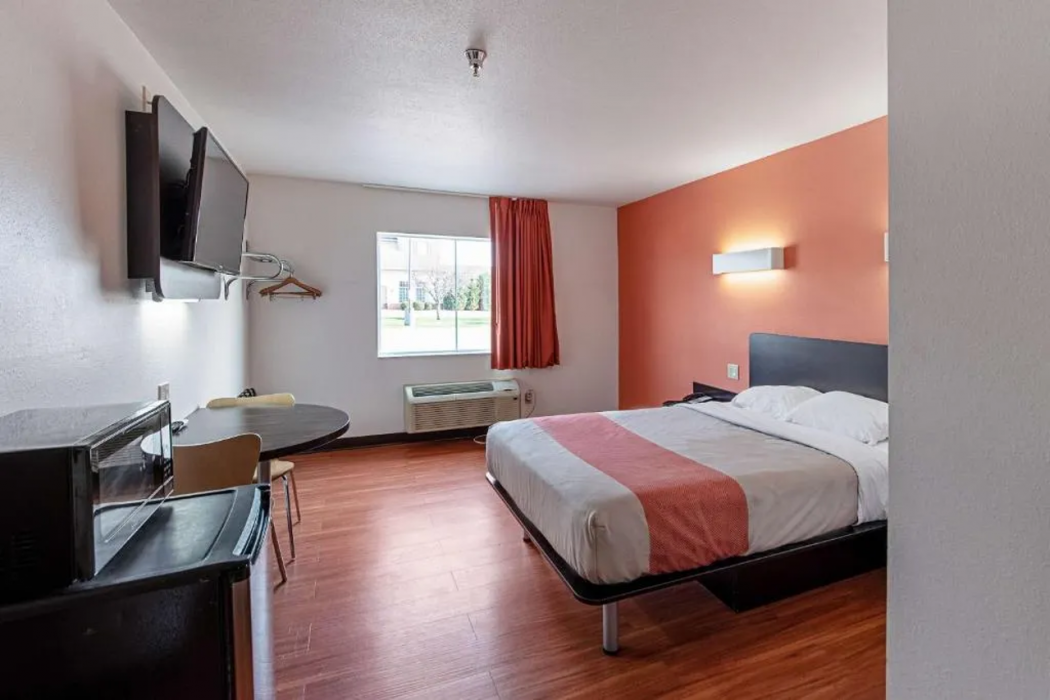 Motel6 Lebanon, IN 10/54