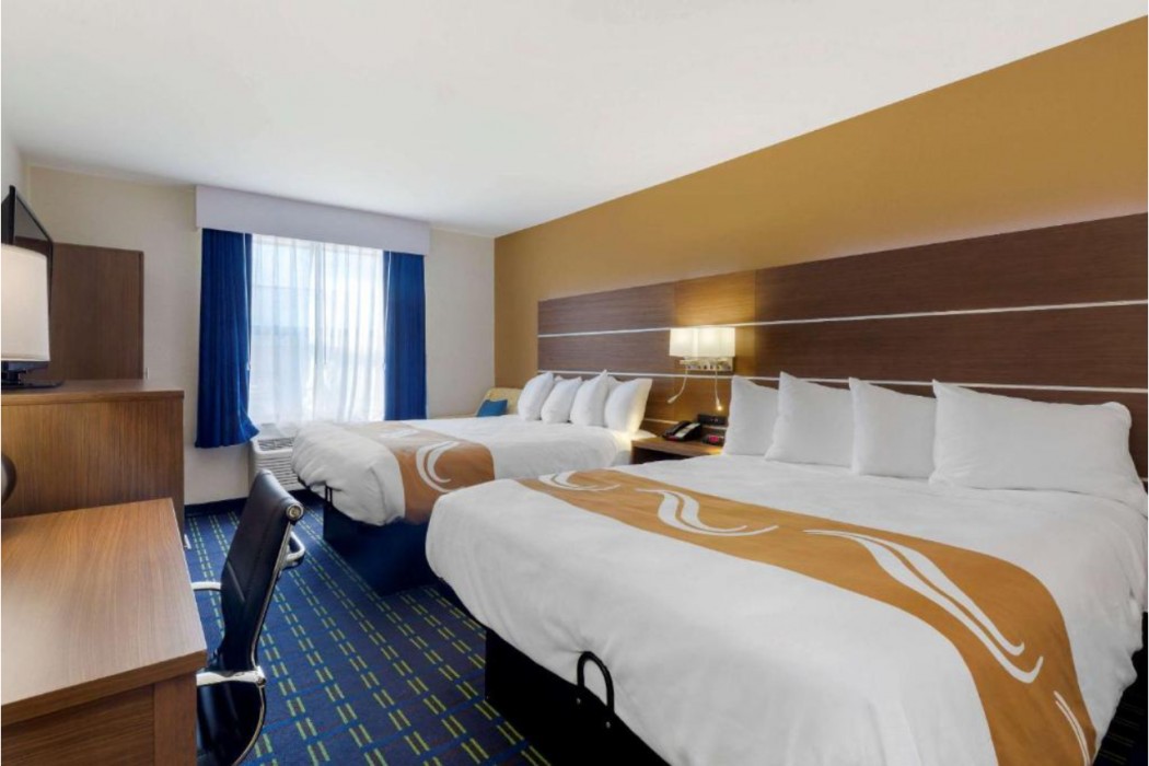 Quality Inn Lenox MA 12/29