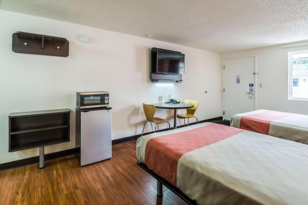 Motel6 Troutville, VA 20/54